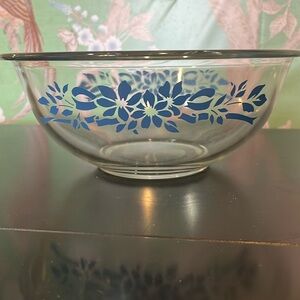 Vintage Pyrex Blue Ribbon mixing bowl
